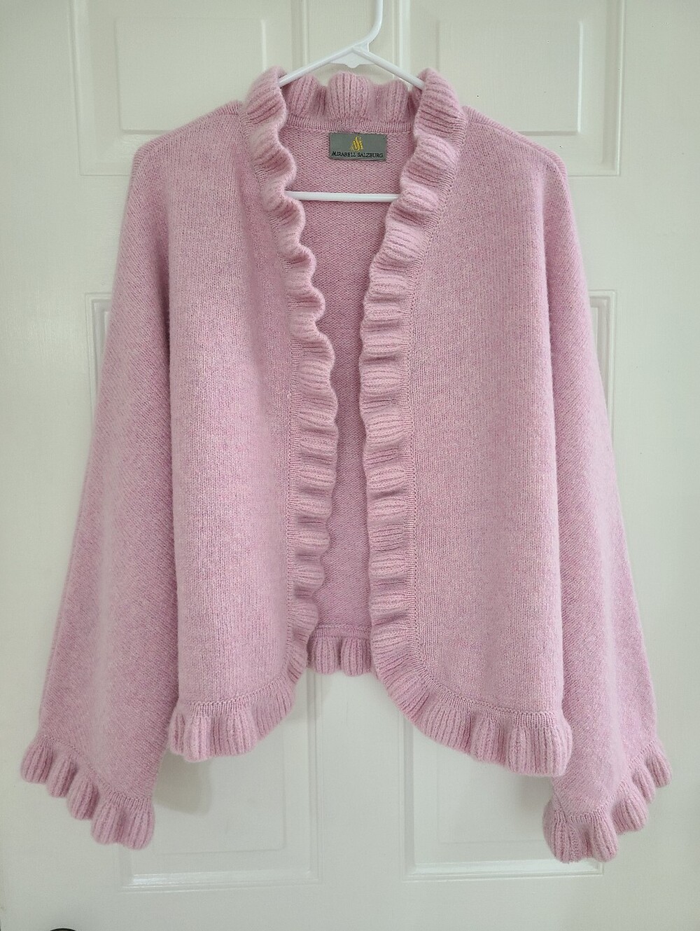 Mirabell Salzburg Womens 100% Virgin Wool Pink Cardigan Sweater One Size Ruffles